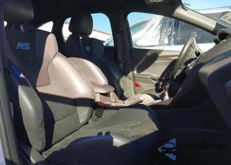 2017 Ford Focus Rs из США, поврежденный, VIN WF0DP3TH6H4119513